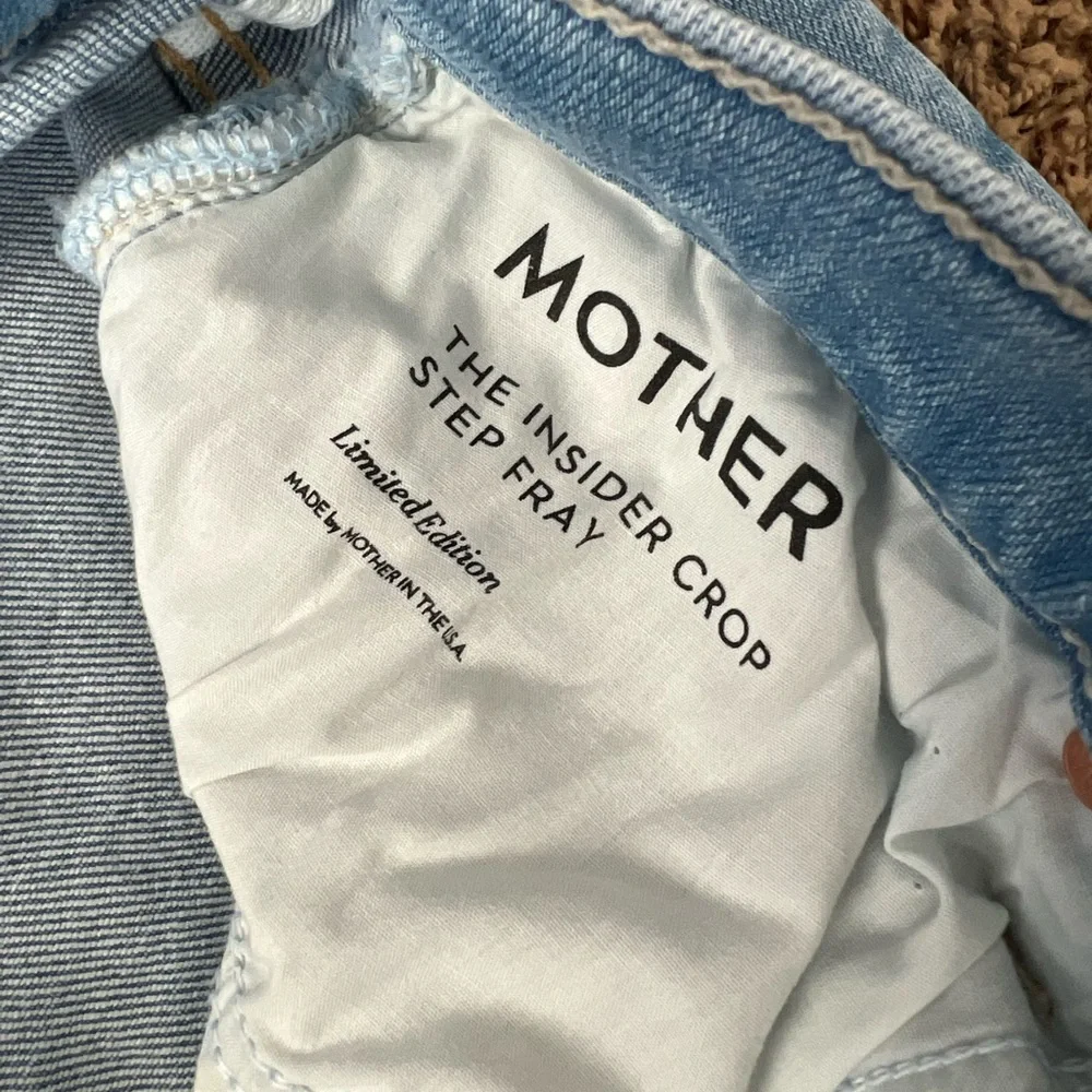 MOTHER The Insider Crop Step Fray - Picture 10 of 10